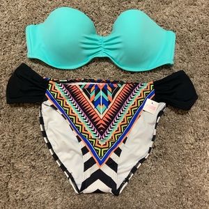 Victoria’s Secret pink bikini set